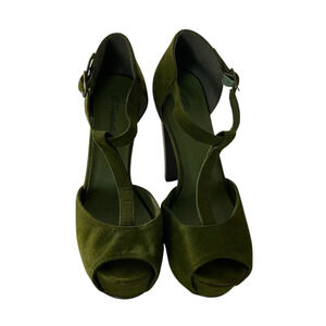 Breckelle's Shoes Womens Size 8.5 Platform Heels T Strap Brina-31 Chic Dress